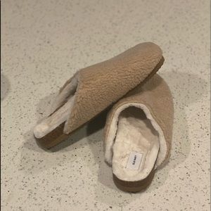 Sherpa Slippers